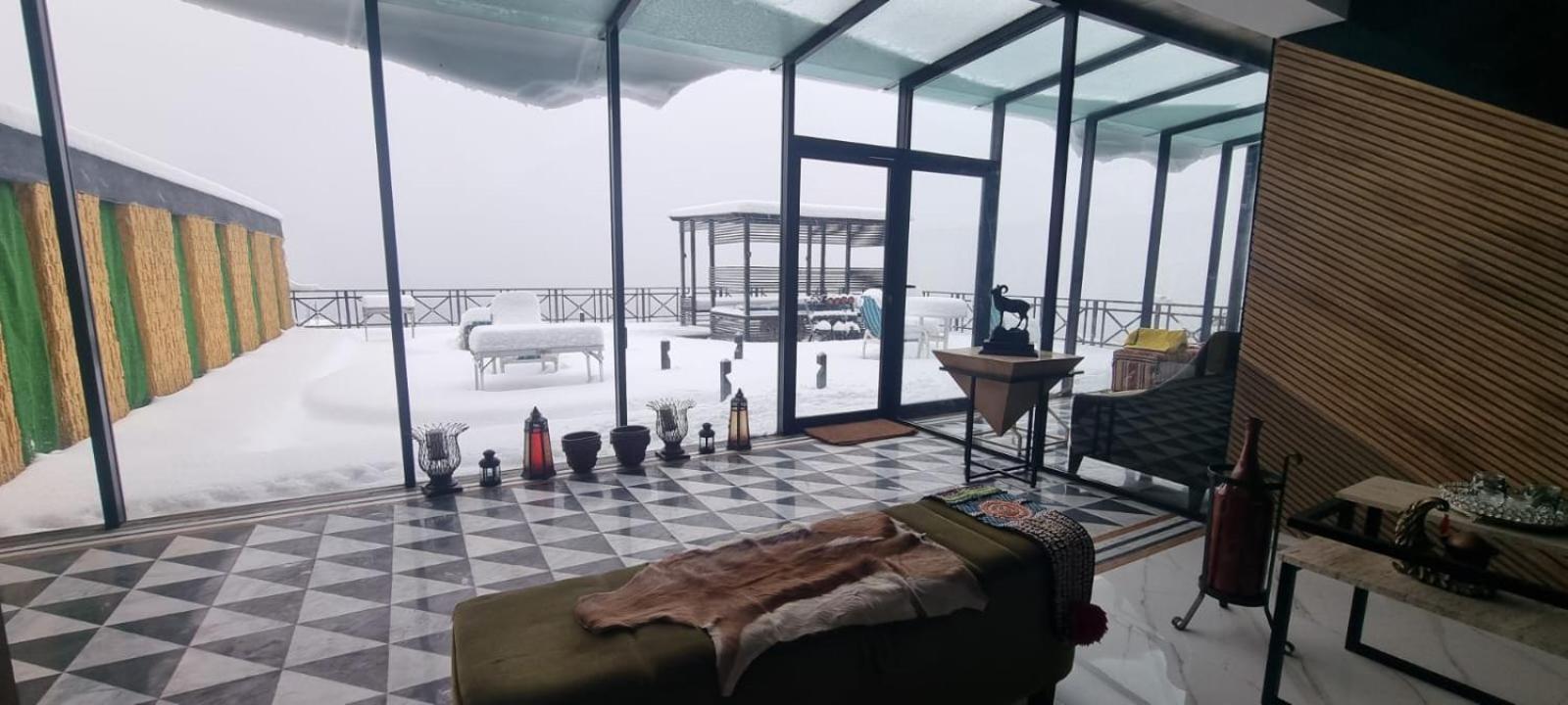 The Bliss Avenue Hotels Мюри Екстериор снимка